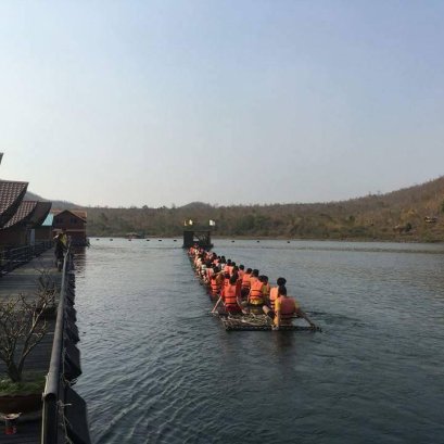 กิจกรรมล่องแพเปียก  (ฟรี)